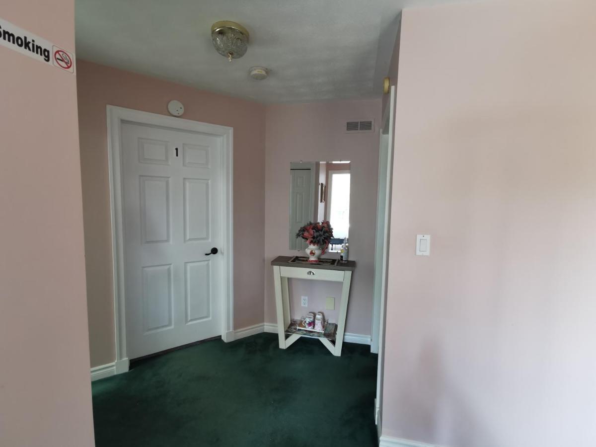 Apartamento Diana'S Beauty House Charlottetown Exterior foto